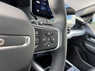 Jeep Compass 1.2 e-Hybrid Summit | Apple-Android | Schuif-kanteldak | Premium-Pack / 26