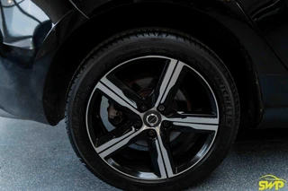 Volvo V40 2.0 T4 Business Sport | NAP Auto | Navi | Automaat | 2.0 motor / 27