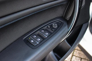 BMW 1-serie 120i Edition M Sport Shadow High Executive | 2e eigenaar | Driving Assistant | Schuif-/kanteldak | Camera | Harman Kardon | Keyless entry | LED | M sport remmen | PDC / 37
