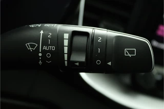 Kia ProCeed 1.5 T-GDi GT-PlusLine Automaat  - Lichtmetalen Velgen 18" - LED Koplampen - Climate Control - Adaptief Cruise Control - Apple/Android Carplay - Fabrieksgarantie Tot 2031 / 24