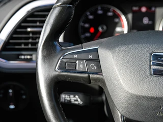 Seat Leon ST 1.0 EcoTSI Style Intense | Carplay | Keyless | Climate control | Cruise control | PDC v+a | Trekhaak / 31