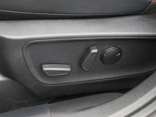 Ford Kuga 2.5 PHEV ST Line 225 Pk Automaat | 360 Camera | Panoramadak | Adaptive Cruise | Virtual Cockpit | Half Leder | 18 Inch / 26