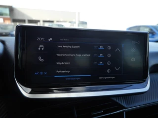 Peugeot 208 1.2 PureTech 100 Style | Lage km.stand | Airco | Cruise control | Parkeersensoren achter | Apple Carplay/Android Auto | Led verlichting / 27