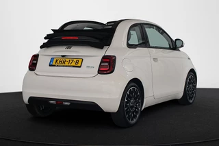 Fiat 500 C Icon 42 kWh Stoelverwarming 17'' Diamantfinish Velgen Cruise control / 4