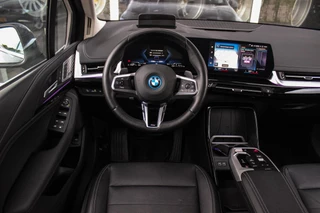 BMW 2-serie Active Tourer 230e xDrive Luxury Line | 1e eigenaar | BTW auto | Driving Assistant | Harman Kardon | 360 camera | Panoramadak | Head-up | M-sportstuur | Keyless entry / 11