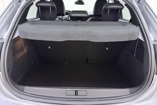 Peugeot 208 1.2T Allure Pack 100pk | Navigatie | Adaptive Cruise Control | Stoelverwarming | Climate Control | Achteruitrijcamera | LED koplampen | 3D Cockpit | 16'' Lichtmetalen velgen | Apple Carplay & Android Auto / 5