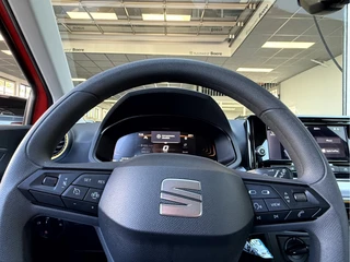 SEAT Arona 1.0 EcoTSI Reference  Virt. Dash, App Connect, Led / 10