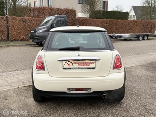 Mini 1.6 one airco stoelverwarm. 1e eigenaar 86dkm nw apk / 5