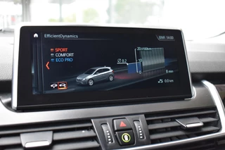 BMW 2-serie Active Tourer 220i HIGH EXE M-PAKKET LEDER NAVI / 51