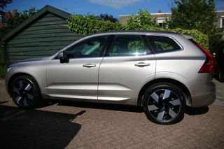 Volvo XC60 B4 Mild-Hybrid / 28