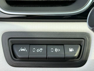 Renault Captur 1.6 E-Tech Plug-in Hybrid 160 Edition One / 23