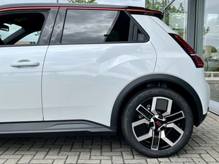 Renault 5 Comfort Range Techno 52 kWh  | V2G | Pack Winter | Two-Tone | Stoel+Stuurverwarming | Navigatie | Climate Control | Apple CarPlay/Android Auto / 14