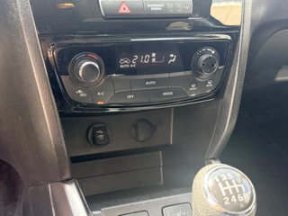 Suzuki Vitara 1.4 Boosterjet Select Smart Hybrid  | Trekhaak | Apple/Android | Adapt. Cruise | Camera | Stoelverwarming / 32