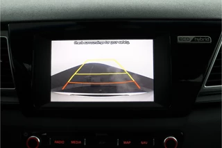 Kia Niro 1.6 GDi Hybrid DynamicLine  - Automaat - Trekhaak - Achteruitrijcamera - Navigatie - Cruise Control - Climate Control - 12 maanden bovag garantie / 60