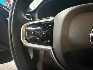 Volvo V60 2.0 T6 Recharge AWD R-Design / 360 camera / Panoramadak / Leder / head-up / Harman-Kardon / 14