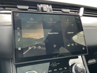 Jaguar F-PACE 2.0 P400e PHEV R-Dynamic SE Pano 360° Meridian Stoelverw+Ventilatie Leer BOMVOL! / 31