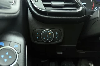 Ford Fiesta 1.0 EcoBoost ST-Line | Panoramisch Schuifdak | Climate control | Navigatie | Lichtmetalen velgen| Parkeersensoren | Keyless start | Extra getint glas / 23