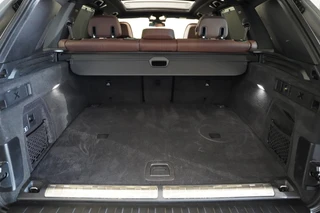BMW X5 xDrive50e Launch Edition  Panoramadak Leder M-Sport Pro Trekhaak Head-Up / 32