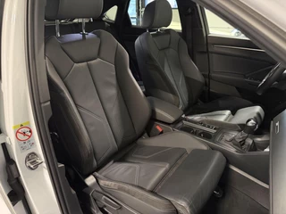 Audi Q3 Sportback 35 TFSI S-line Pano Virtual Black Optic / 30