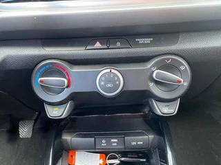 Kia Rio 1.0 TGDI DynamicLine | Navigatie | Keyless | Cruise control | Apple Carplay/Android Auto / 19