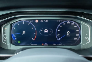Volkswagen Taigo 1.0 TSI R-Line|Camera|Carplay|Adaptive Cruise / 25