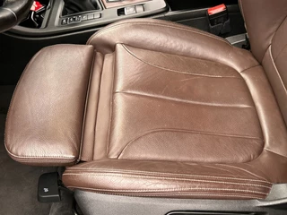 BMW X1 SDrive18i Centennial High Executive | Trekhaak | Leder | Navigatie | Stoelverwarming | Cruise/Control | Climate Control | / 14