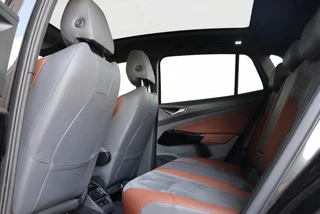 Volkswagen ID.4 First Max 77 kWh Pano l 360 Camera l HUD l VOL OPTIES / 13