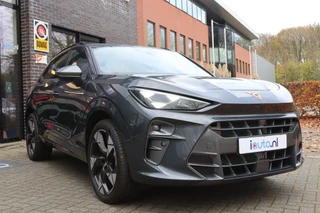 CUPRA Terramar 1.5 TSI e-Hybrid Advanced  Matrix LED/Keyless/Camera/Sfeer/ACC/20"/Trekhaak wegkl. / 37