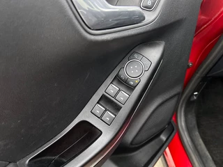 Ford Puma 1.0 EcoBoost ST-Line X | Trekhaak | Camera | Navigatie | Stoel-/Stuurverwarming | Adaptive Cruise / 26