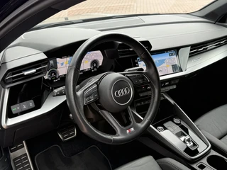 Audi A3 Sportback 45 TFSI e 245pk S edition Competition Leder / 32