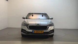 Škoda Octavia Combi 1.0 e-TSI DSG Business Edition Plus Adaptive Cruise Sfeerverlichting DAB+ / 16