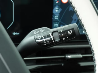 Kia Sportage 1.6 T-GDi Hybrid GT-PlusLine  - Stoel ventilatie - Stoel/Stuur verwarming - Head-up display - Matrix led koplampen - Adaptive cruise control - Electrische achterklep - Harman Kardon Speakers - Geheugen - Fabrieksgarantie t/m 19-09-2032 / 27
