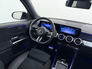 Mercedes-Benz EQB EQB 300 4Matic AMG / 31