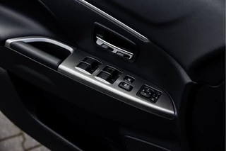 Mitsubishi ASX 2.0 Intense  | Camera | Trekhaak | Carplay / 25