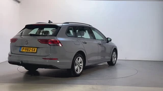 Volkswagen Golf Variant 1.0 TSI 110pk Golf Trekhaak Parkeersensoren Stoelverwarming / 5