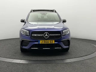 Mercedes-Benz GLB 200 Business Solution AMG Panoramadak | Camera | Full-Led | Sfeerverlichting | All-season / 8