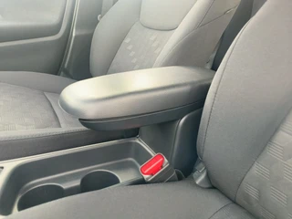 Mazda 2 Hybrid 1.5 Centre-line uit 2025 Rijklaar “Sinds 1970 | 5.000+ reviews | Score 9,5 | Service zoals ’t hoort” Henk Jongen Auto's in Helmond,  al 50 jaar service zoals 't hoort! / 26