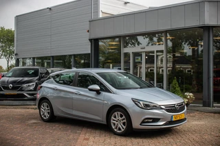 Opel Astra 1.4 Turbo 150 PK Edition | Trekhaak | 1450 KG Trekgewicht | Navigatie | Climate Control | PDC V+A | Mistlampen Voor | Rijklaar / 2