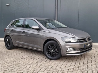 Volkswagen Polo 1.0 TSI Comfortline * Navigatiesysteem * 37.000KM! * Cruise control * LM Velgen * / 2