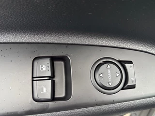 Kia Stonic 1.0T MHEV DynamicLine | Airco | Camera | Cruise Control | LM Velgen | Apple Carplay & Android Auto | / 17