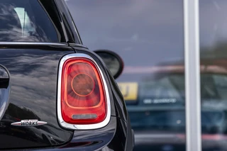 MINI 3-deurs 2.0 John Cooper Works Chili  | Pro uitlaat | Harman Kardon | NL Auto / 40