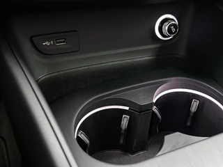 Audi A3 Limousine 35 TFSI S-Line Automaat | Adaptive Cruise | Parkeersensoren | Panoramadak / 30