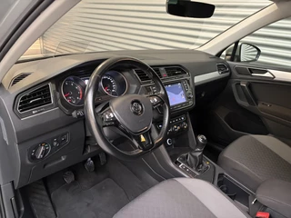 Volkswagen Tiguan 1.4 TSI PDC V+A/CARPLAY/NAVI/CRUISE/TREKHAAK/HEAD-UP/ENZ / 7