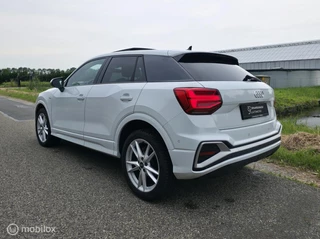 Audi Q2 35 TFSI S Edition / Pano / Navi / Camera / Virtual / 4