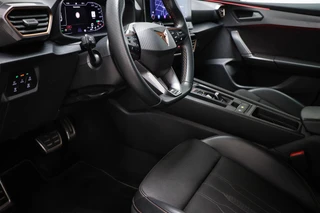 CUPRA Leon Sportstourer 1.4 e-Hybrid VZ Business CLIMA | STUURVERWARMING | DAB | APPLE | CAMERA / 30