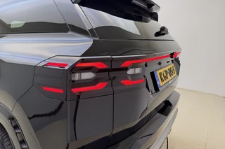 Jeep Compass 1.2 e-Hybrid First Edition | LED matrix verlichting | Panoramadak | Drive assist | Focal audio | Massage stoelen | Stoel ventilatie/verwarming | Camera's rondom / 32