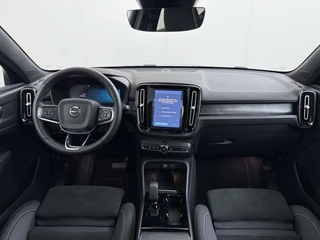 Volvo C40 Recharge Core 69 kWh SOH 93%|VOLVO DEALER ONDERHOUDEN| ACHTERUITRIJCAMERA| PANORAMADAK| STOEL + STUURVERWARMING| RIJKLAARPRIJS INCL. 12 MAANDEN BOVAG GARANTIE| / 24