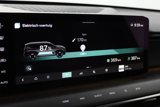 Kia EV9 GT-Line AWD 99.8 kWh - Prijs incl. inruilpremie - 7 zits - Panoramadak - 360 graden camera - Head-Up Display - Meridian Audio - Fabrieksgarantie tot 02-2033 / 52