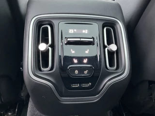 Aston Martin DBX 4.0 V8 360° Memory Stoelverw/koeling Sfeerverl Pano Lightning Silver / 17