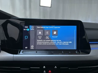 Volkswagen Golf 1.0 TSI 110pk Life Sfeerverlichting Navigatie App-Connect DAB+ / 23